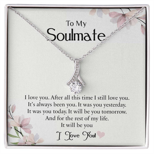 My Soulmate| Alluring Beauty Necklace